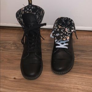 Dr.Martens Boots